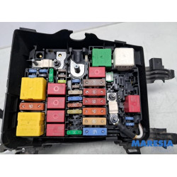 Opel - Grandland X - Zekeringkast