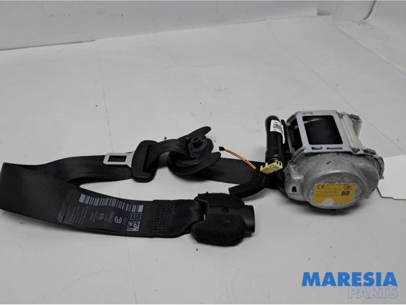 Opel - Grandland X - Front seatbelt, right