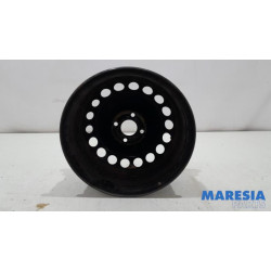 Renault - Clio - Wheel