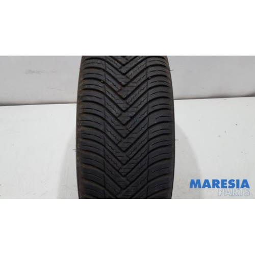 Renault - Clio - Band