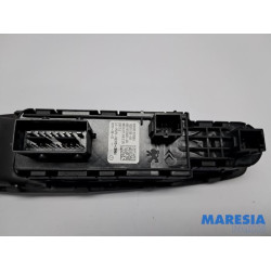 Opel - Grandland X - Multi-functional window switch