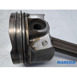 Renault - Megane - Drijfstang