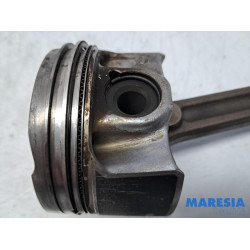 Renault - Megane - Drijfstang