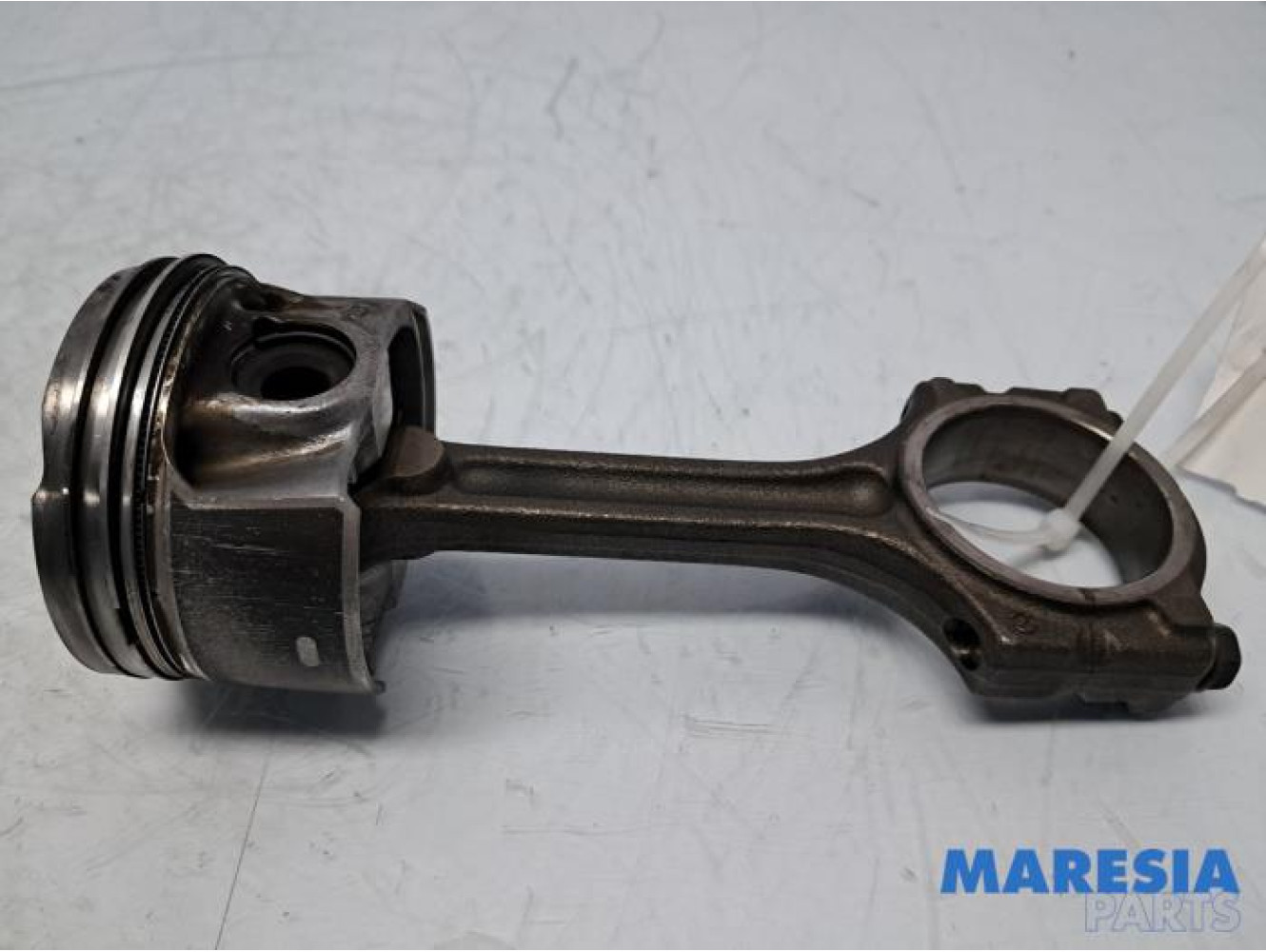 Renault - Megane - Drijfstang