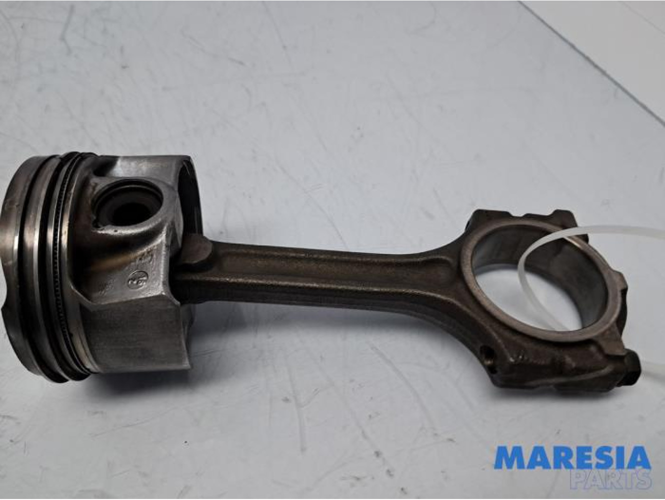 Renault - Megane - Connecting rod