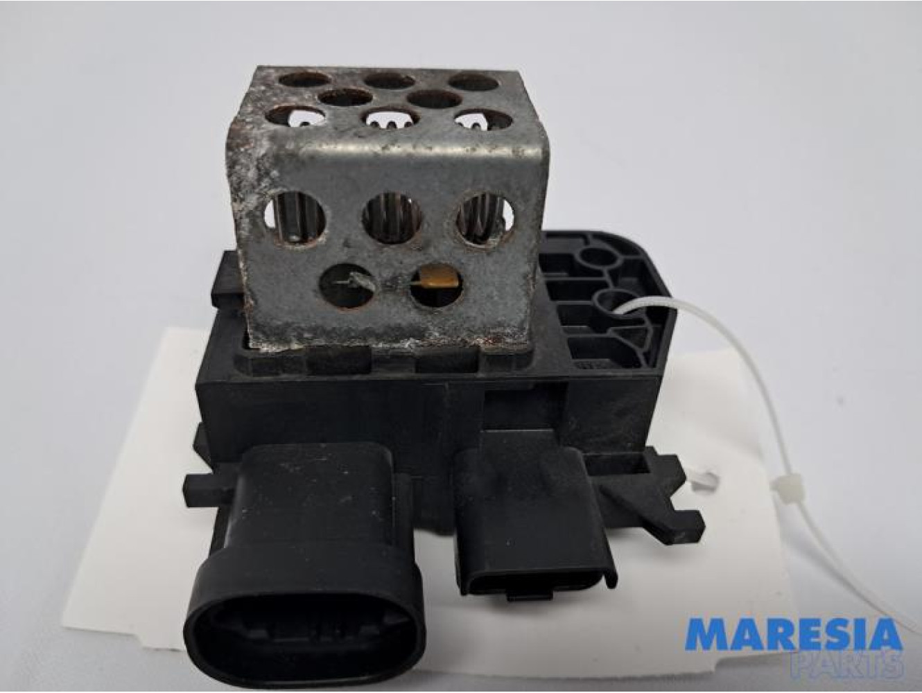 Opel - Grandland X - Cooling fan resistor