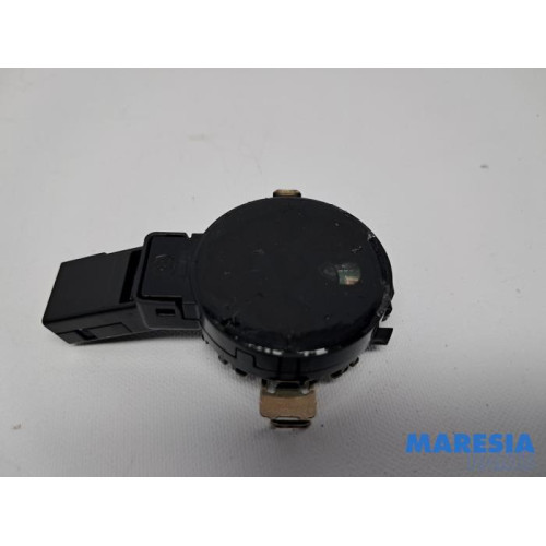 Opel - Grandland X - Rain sensor
