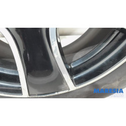 Renault - Clio - Sportvelgenset + banden