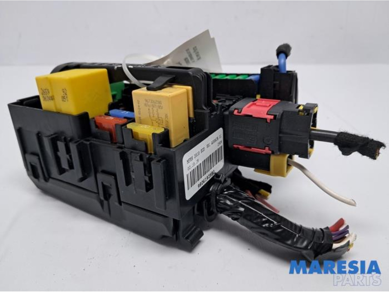 Opel - Grandland X - Fuse box