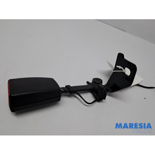 Opel - Grandland X - Veiligheidsgordel Insteek links-achter