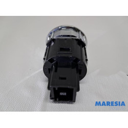 Opel - Grandland X - Start/Stop schakelaar