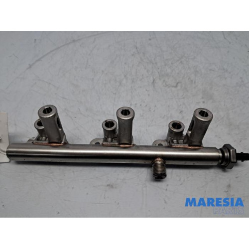 Peugeot - 208 - Einspritzdüse (Einspritzer)