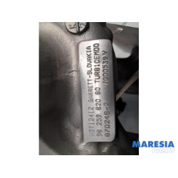 Peugeot - 208 - Turbo