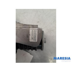 Peugeot - 208 - Turbo