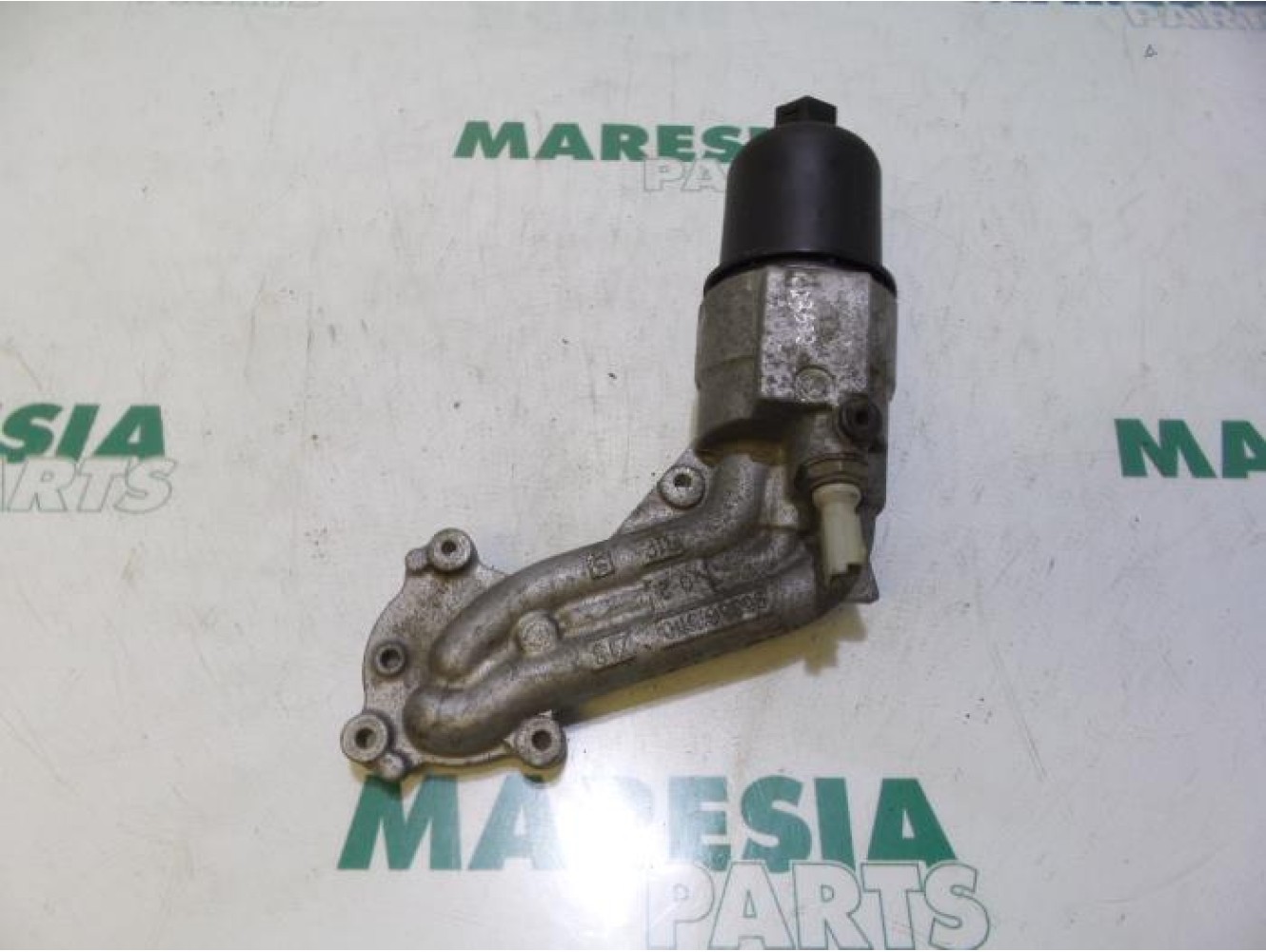 Citroen - C3 - Oil filter holder