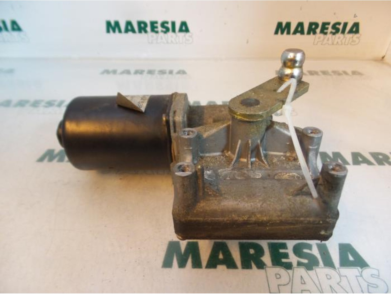 Peugeot - 307 - Front wiper motor