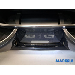 Renault - Clio - Instrumentenpaneel