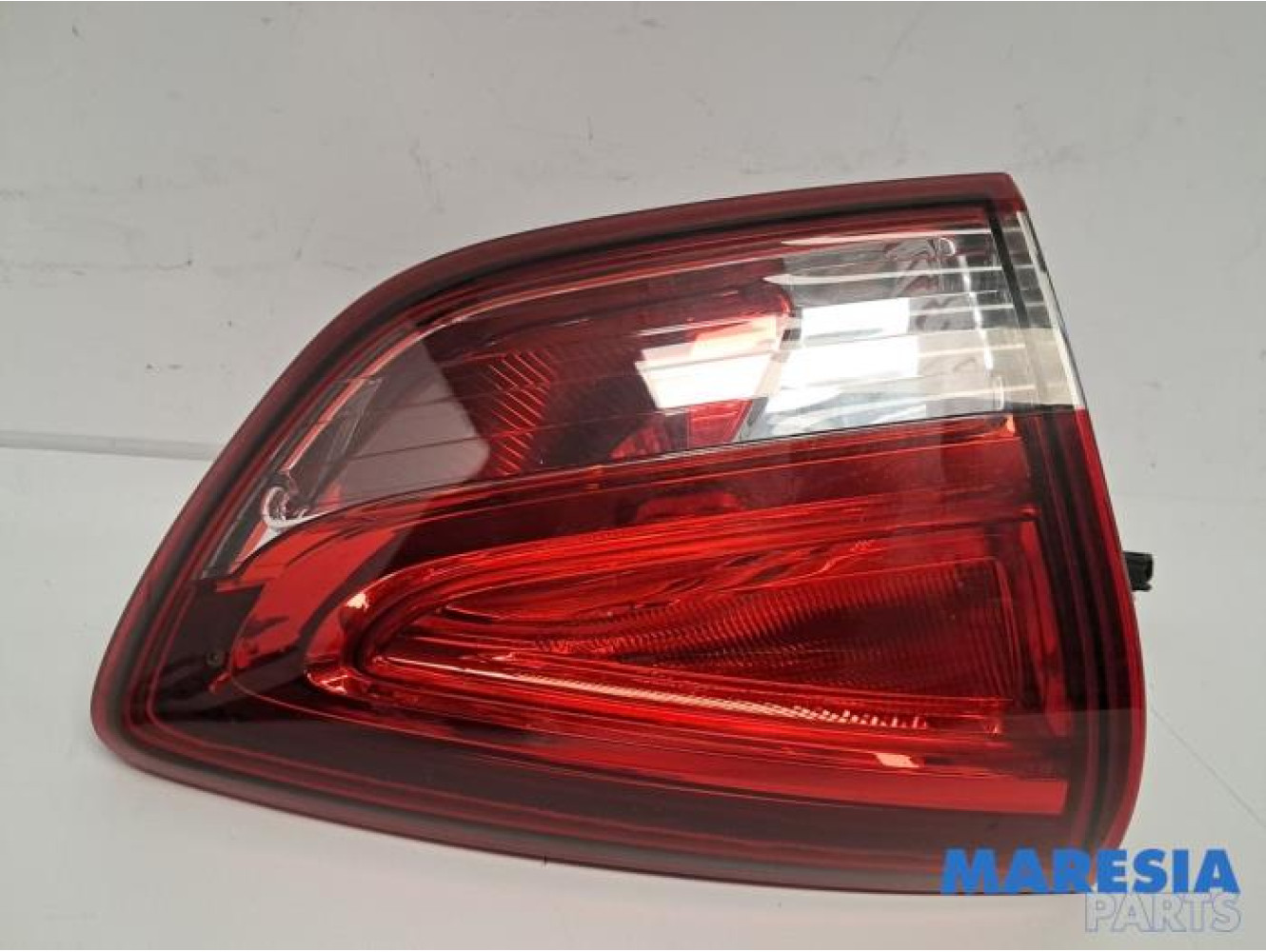 Renault - Clio - Achterlicht links