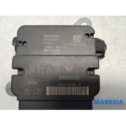 Renault - Clio - Airbag Module