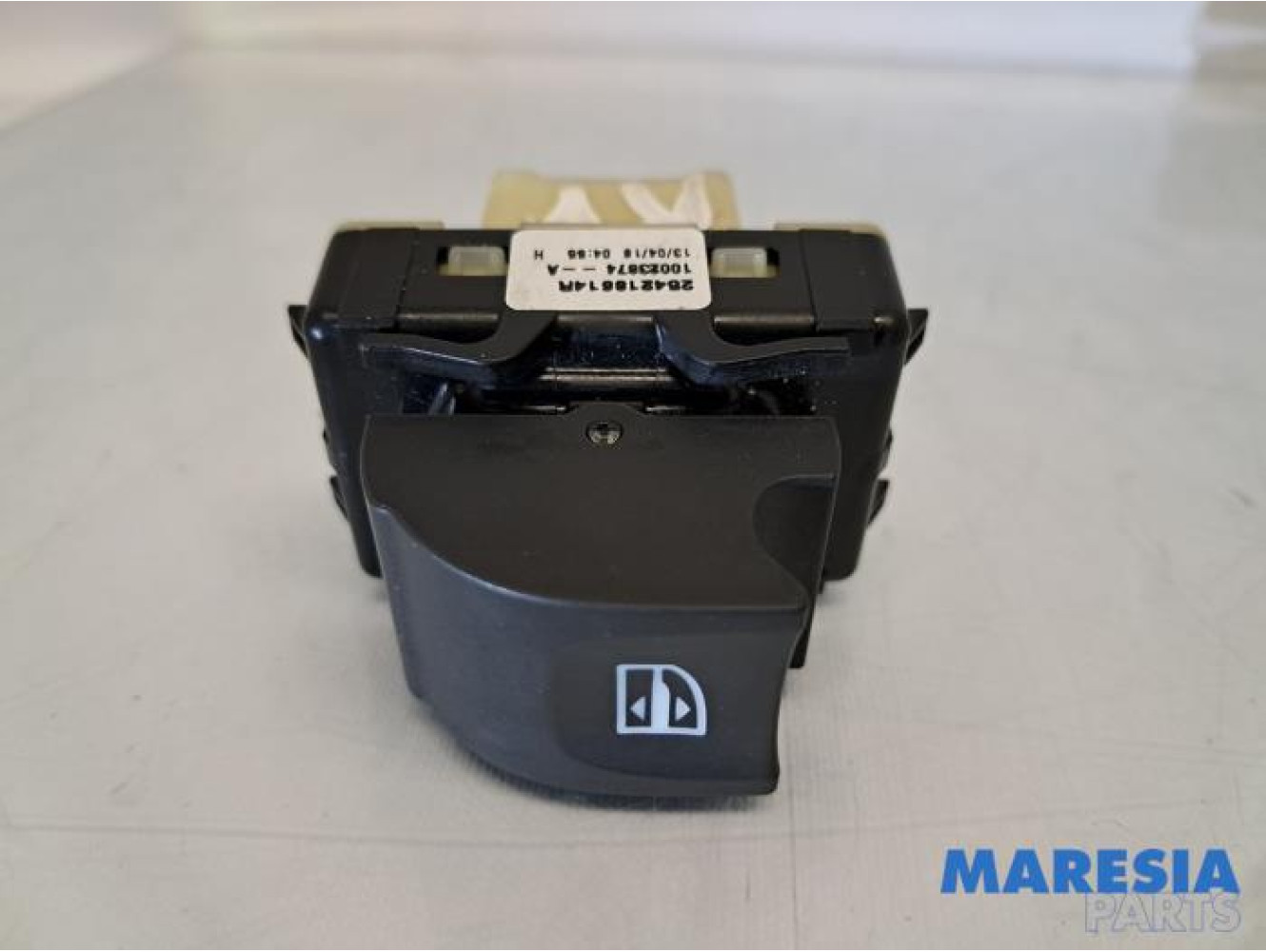 Renault - Clio - Commutateur vitre électrique