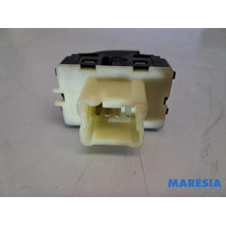 Renault - Clio - Commutateur vitre électrique