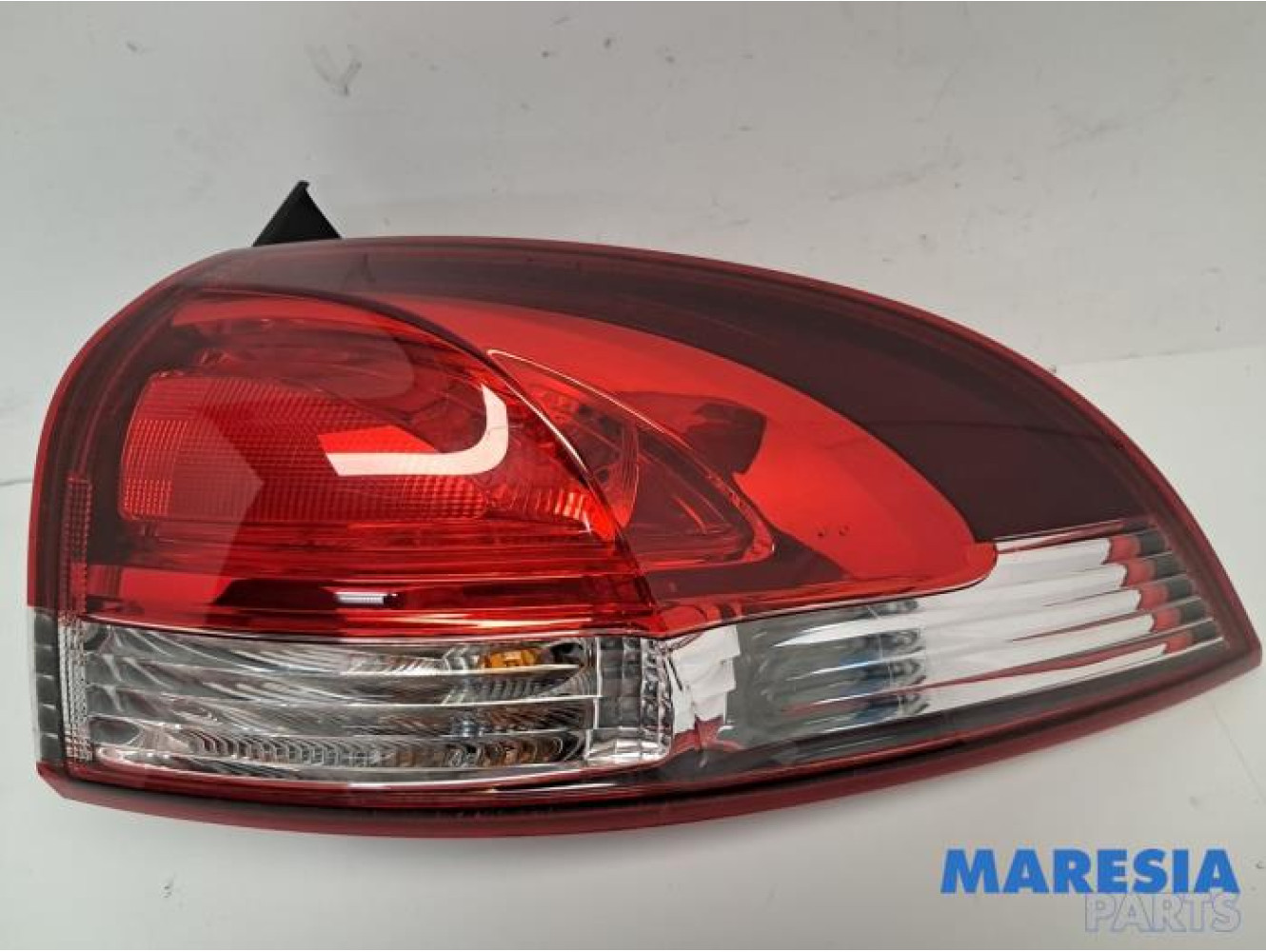 Renault - Clio - Achterlicht rechts