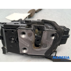 Renault - Clio - Front door lock mechanism 4-door, right