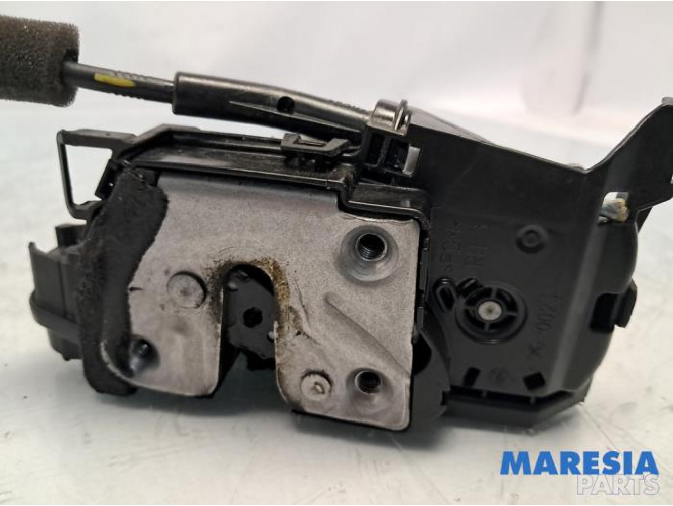 Renault - Clio - Front door lock mechanism 4-door, right