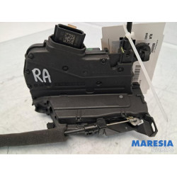 Renault - Clio - Rear door mechanism 4-door, right