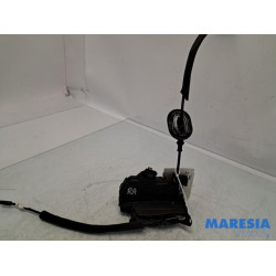 Renault - Clio - Rear door mechanism 4-door, right