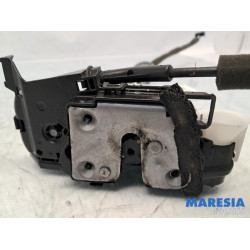 Renault - Clio - Door lock mechanism 4-door, front left