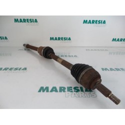 Renault - Megane - Front drive shaft, right