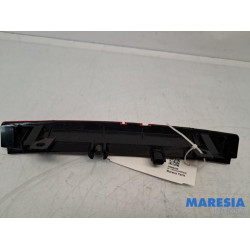 Renault - Clio - Zusätzliches Bremslicht Mitte