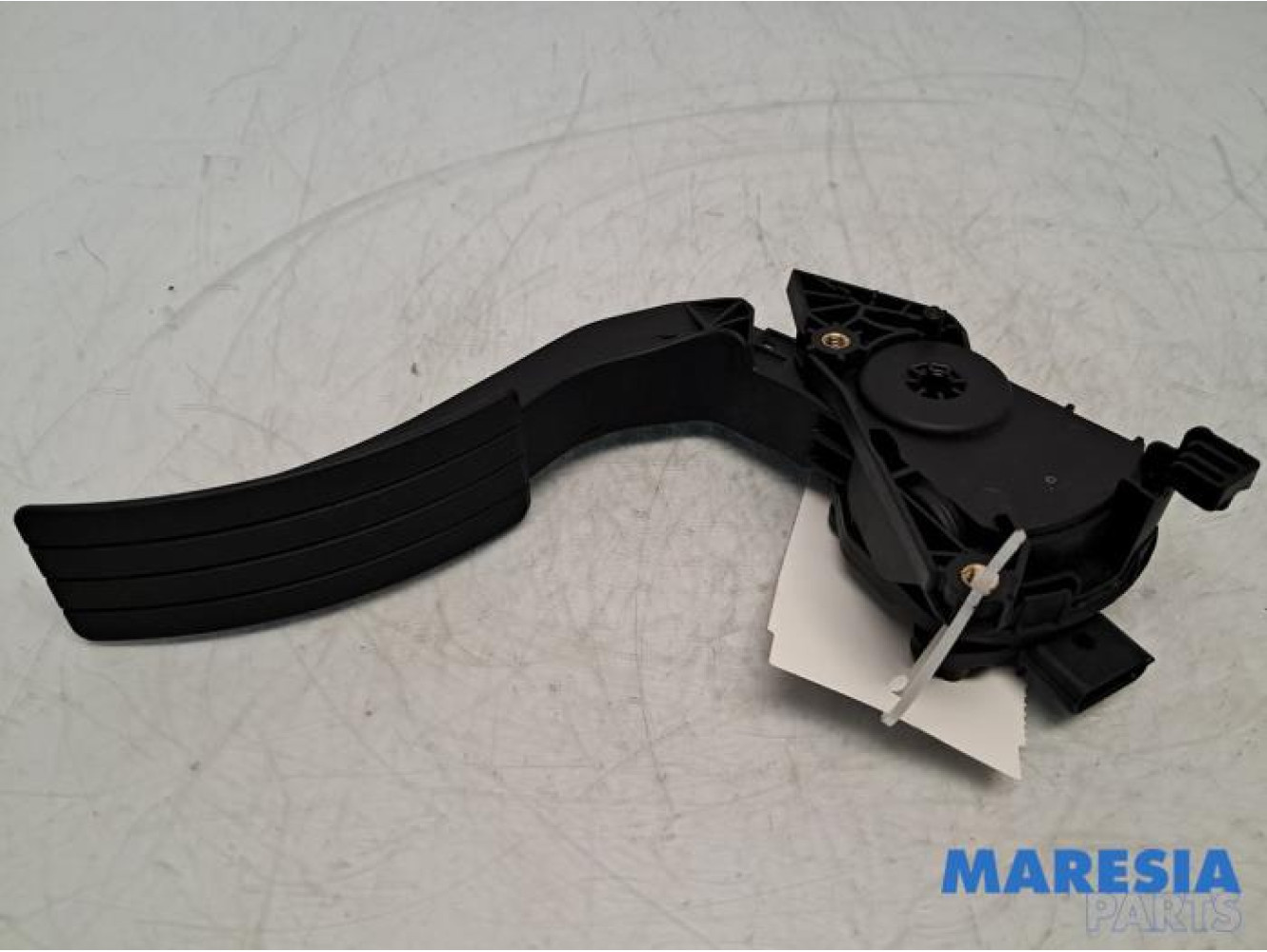 Renault - Clio - Accelerator pedal