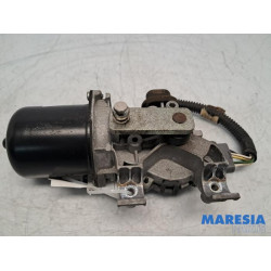 Renault - Clio - Ruitenwissermotor voor