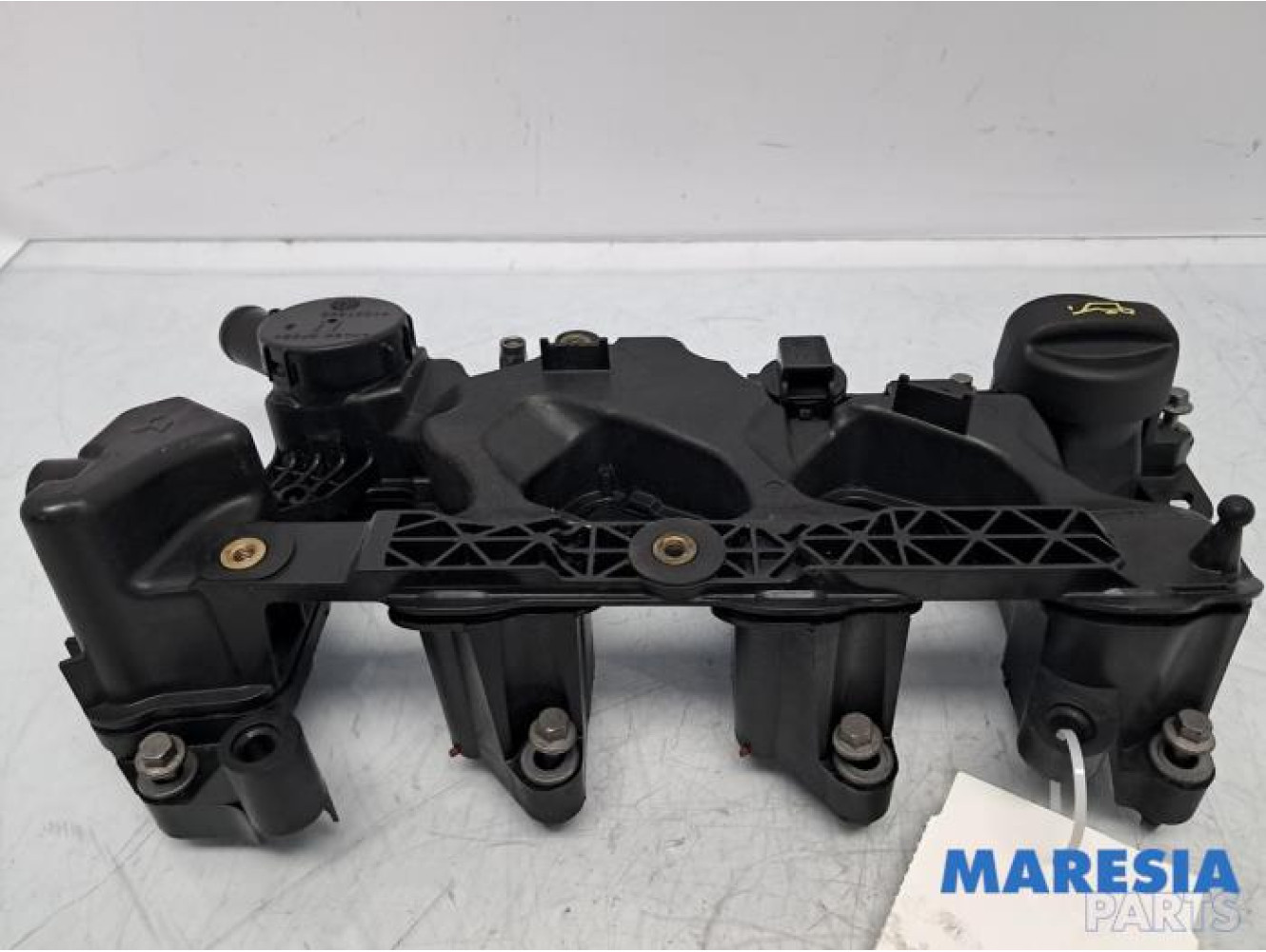 Peugeot - Partner - Rocker cover