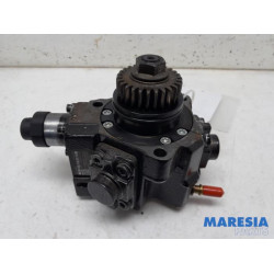 Opel - Vivaro - Mechanical fuel pump