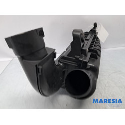 Opel - Grandland X - Air box