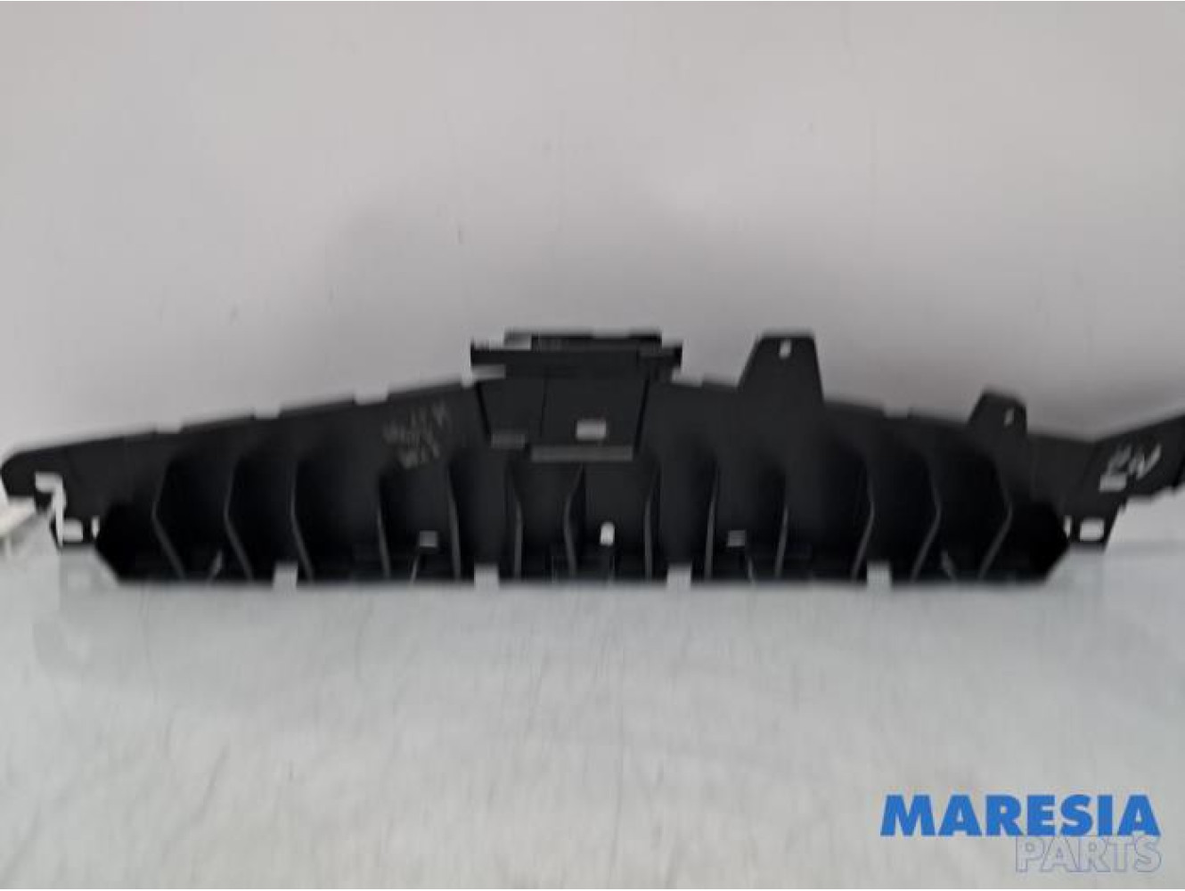 Opel - Grandland X - Rear bumper bracket central