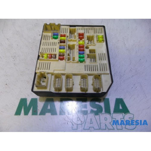 Renault - Megane - Fuse box