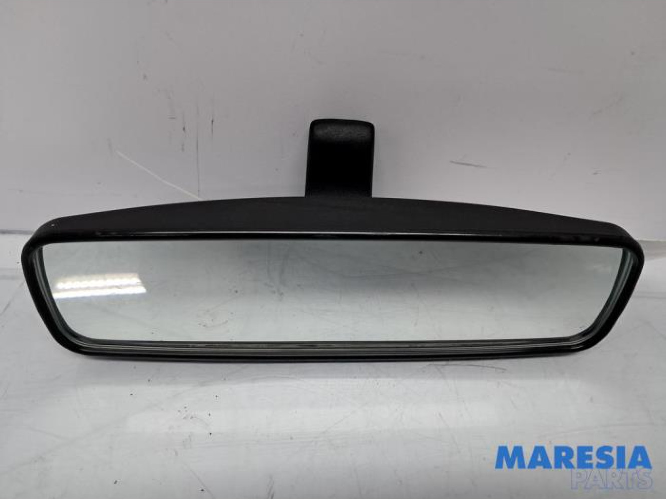 Renault - Clio - Rear view mirror