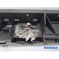 Opel - Grandland X - Lock plate