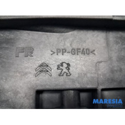 Opel - Grandland X - Lock plate