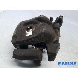 Opel - Grandland X - Remklauw (Tang) rechts-voor