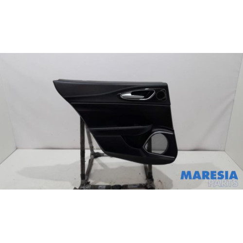Alfa Romeo - Giulia - Portierbekleding 4Deurs links-achter