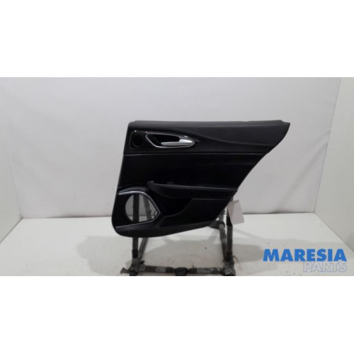 Alfa Romeo - Giulia - Rear door trim 4-door, right