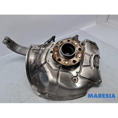 Alfa Romeo - Giulia - Knuckle, front left