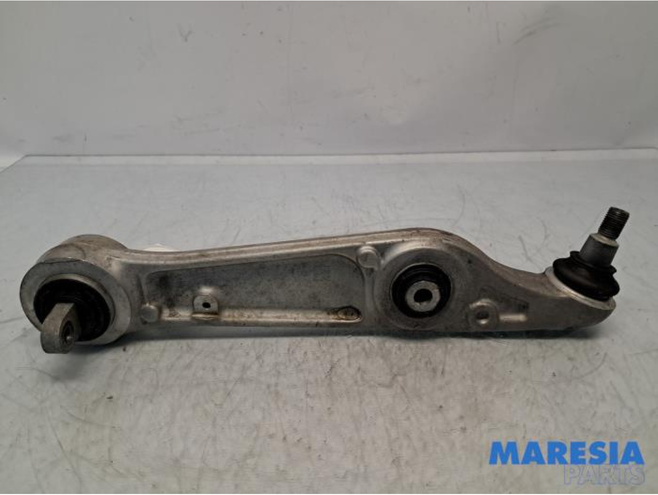 Alfa Romeo - Giulia - Querlenker unten links vorne