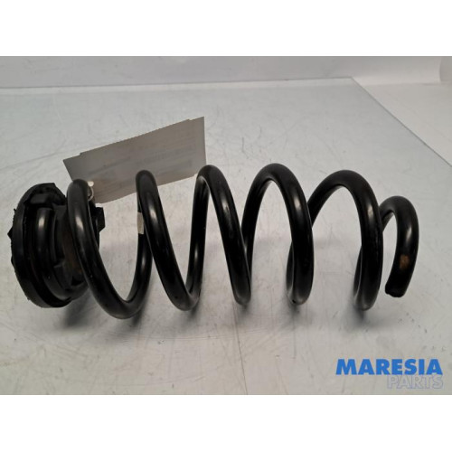 Alfa Romeo - Giulia - Schroefveer achter