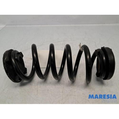 Alfa Romeo - Giulia - Schroefveer achter